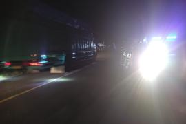 Pantau Arus Lalin, Sat Lantas Polres Kaur Patroli Blue Light 