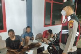 Waspada Penipuan Online, Polisi Batik Nau Beri Edukasi Warga