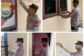 Antisipasi Arus Pendek, Piket SPKT Polres Kaur Cek Instalasi Listrik