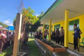 Pengenalan Lingkungan Sekolah, Polsek Kaur Utara Sosialisasikan Tentang Tata Tertib Berlalu Lintas di SMAN 04 
