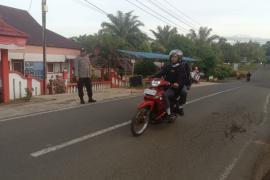 Polsek Giri Mulya Lakukan Giat Commander Wish di Simpang SPBU dan SD 101 BU 