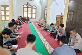 Jadikan Polri yang Berakhlakul Karimah, Polres Kaur Gelar Binrohtal 