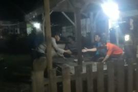 Patroli Antisipasi 3C, Personel Polsek Air Besi Berikan Imbauan Kamtibmas kepada Warga