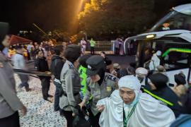 62 Personel Polres Rejang Lebong Diturunkan Dalam Pengamanan Kedatangan Kepulanagan Jamaah Haji Kabupaten RL