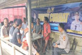 Gelar Jumat Curhat, Polres Rejang Lebong Dengarkan Keluhan Warga Desa Kampung Baru