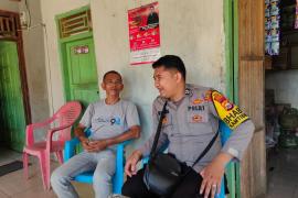 Tingkatkan Kewaspadaan Gangguan Kamtibmas, Bhabinkamtibmas Polres Benteng Sambangi Desa Air Napal dan Desa Padang Burnai 