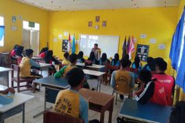 Sambang Sekolah, Bhabinkamtibmas Himbau Para Siswa Hindari Tindak Pidana