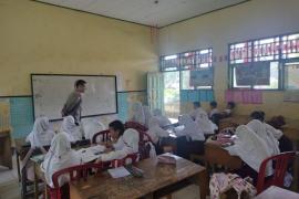  Polsek Lais 