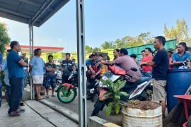 Amankan Aksi Protes Supir Truck Batu Bara, Kapolsek Lais Sampaikan Imbauan