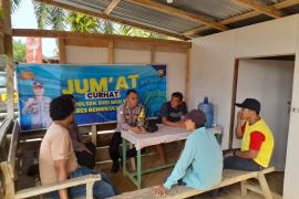 Progrma Jumat Curhat, Polsek Giri Mulya Dengarkan Keluhan Warga Desa Giri Mulya