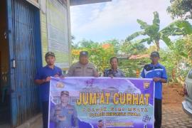 Cooling System, Polsek Giri Mulya Lakukan Program Jumat Curhat dan Sampaikan Pesan Kamtibmas
