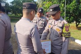 Wujud Polri Selalu Peduli, Polsek Giri Mulya Lakukan Kegiatan Gerakan Sedekah Bersama