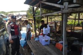Polsek Lais Laksanakan Patroli, Sambangi Pasar Tradisional