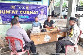 Dengarkan Keluhan Warga Desa Kampung Baru, Polsek Curup Gelar Jumat Curhat 