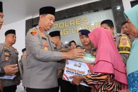Indahnya Berbagi di Bulan Ramadhan Ala Kapolda Bengkulu di Kabupaten Rejang Lebong
