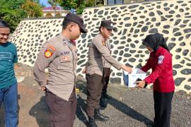 Bulan Suci Ramadhan 1445 H, Polsek Batiknau Gelar Senin Berbagi 