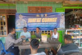 Polse Kotapadang Jumat Curhat di Desa Durian Mas