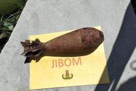 Tim Jibom Detasem Gegana Brimobda Polda Bengkulu  Musnakan Mortir Penemuan Warga  