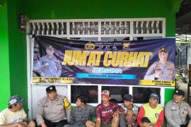 Polsek Sindang Dataran Laksanakan Jumat Curhat di Desa IV Suku Menanti 