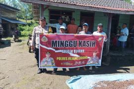 Polsek Sindang Dataran Minggu Kasih Bersama Bhabinkamtibmas 