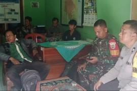 Dengarkan Aspirasi Warga Binaan, Polsek Sukaraja Jumat Curhat  di Desa Lubuk Terentang