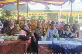 Bhabinkamtibmas Polsek Nasal Hadiri Perpisahan SDN 34 Nasal