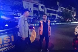 Patroli, Personel Polsek Ratu Samban Imbau Warga Jaga Kamtibmas 