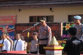 Wkapolres Rejang Lebong Pimpin Upacara Kenaikan Pangkat Personel Polres Rejang Lebong dan Polsek Jajaran TMT 1 Juli 2024