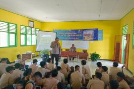 Police Goes to School SMKN 03 Bengkulu Utara, Polsek Padang Jaya Edukasi Penyalahgunaan Narkoba dan Tertib Berlalu Lintas