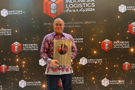 JNE Kembali Raih Penghargaan Courier of The Year di Indonesia Logistic Awards 2024  