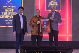 Konsisten Memberikan Layanan Prima, JNE Raih Indonesia Most Trusted Companies Award 2024
