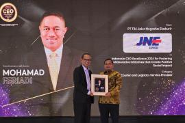 M. Feriadi Soeprapto Dianugerahi Penghargaan Indonesia CEO Excellence 2024 