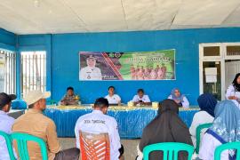 Bhabinkamtibmas Polsek Lebong Utara Hadiri Kegiatan Rapat di Desa Tunggang