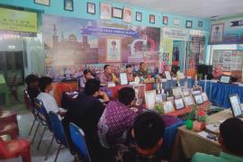 Dukung Program Ketahanan Pangan, Bhabinkamtibmas Polsek Lebong Atas Sambang ke Desa