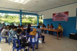 Bhabinkamtibmas Polsek Lebong Atas Hadiri Musdes Ketahanan Pangan di Desa Daneu