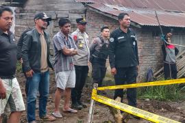 Tim Gegana Brimob Polda Bengkulu Lakukan Sterilisasi dan Pembukaan Police Line di Lokasi Penemuan Mortir