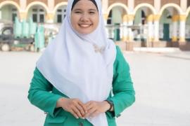 Agnes Yolanda, M.E.  (Dosen Ekonomi Syariah STIESNU Bengkulu)